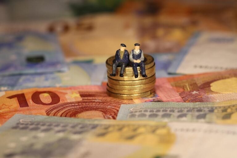 Pension claim rejected on appeal too, but employee’s full pay during second illness upheld