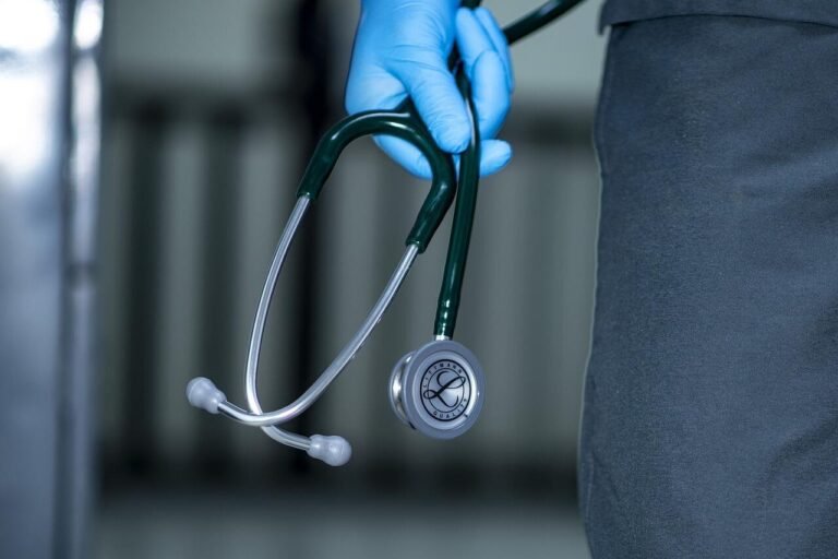 Occupational health service escapes liability because employer complained too late
